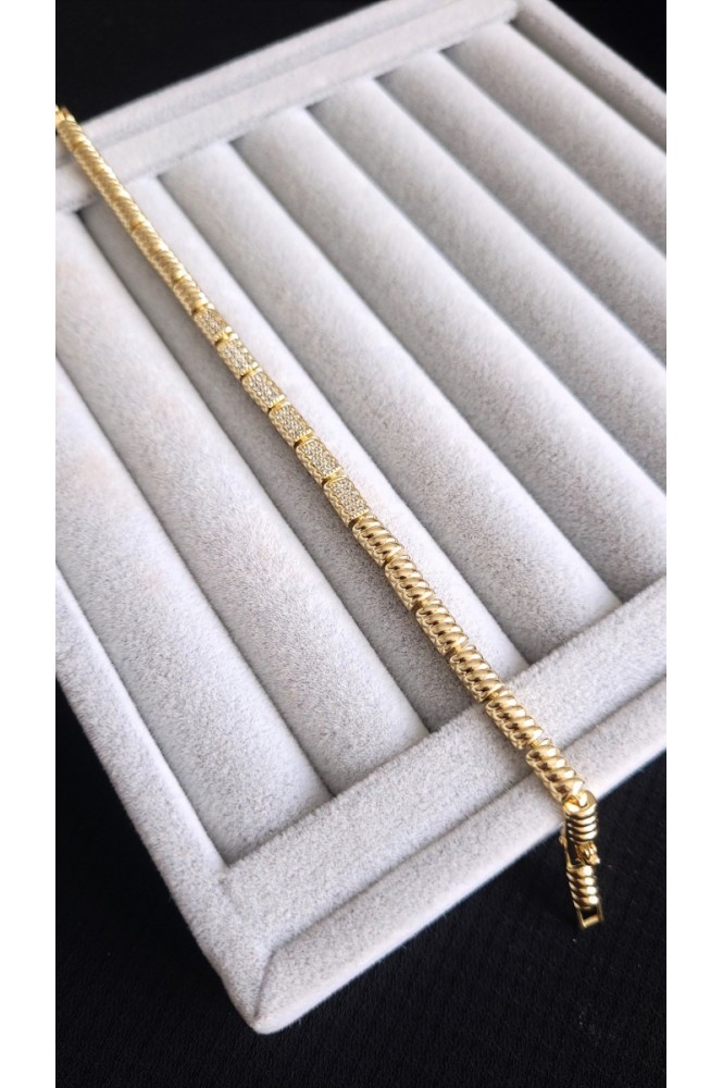 VIP 14  k  burgu  model  bileklik