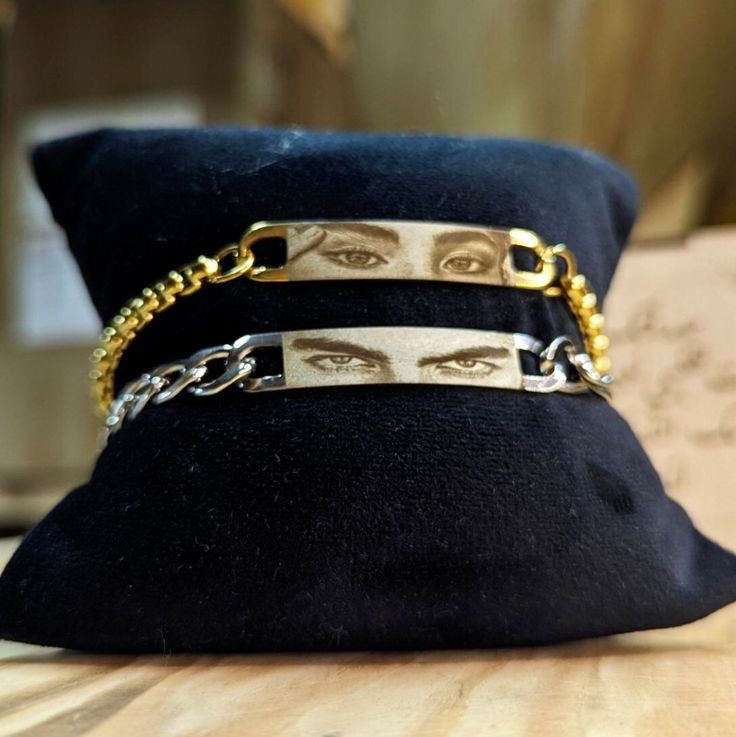 Çelik Kişiye Özel Gold Gümüş Göz Baskılı Bileklik